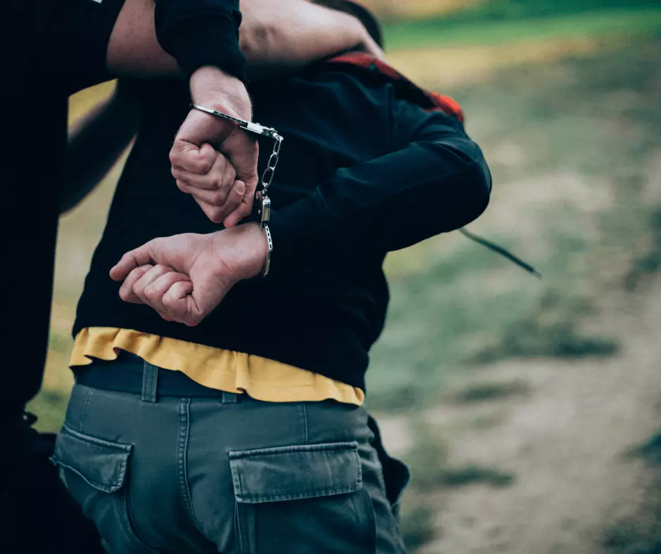 How to Get a Resisting Arrest Charge Dropped in Florida